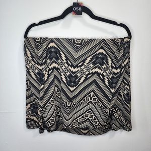 058 tan and black Maxi skirtwith Geometric pattern